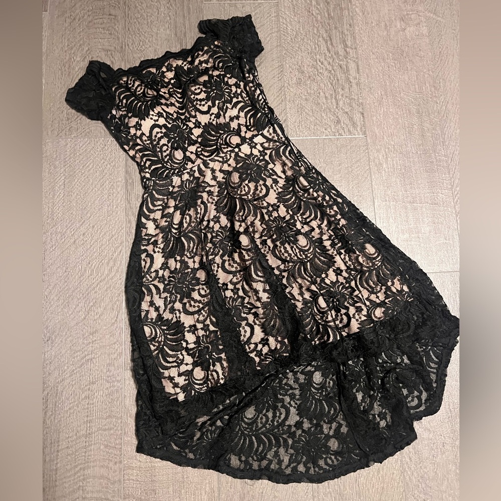 Semi formal, black lace, Hi-low dress